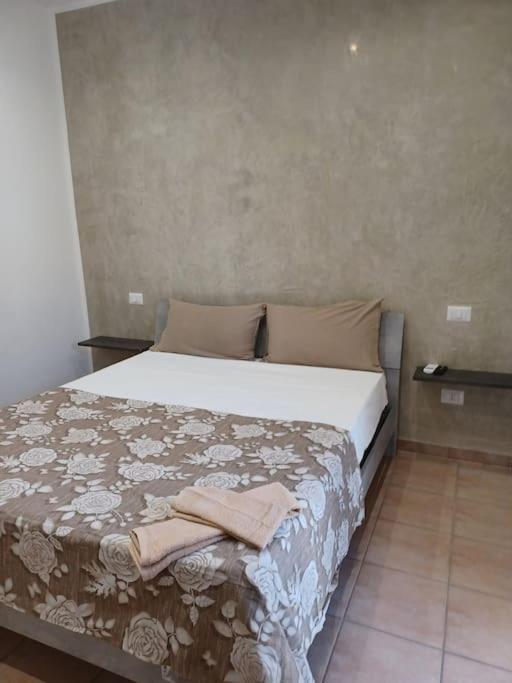 House Guest house *